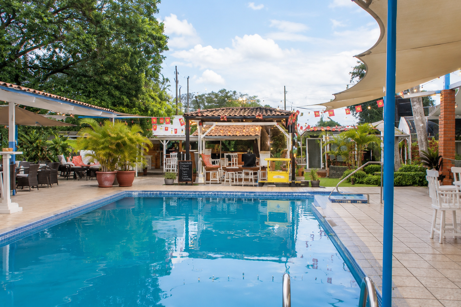 El Rincón Español en David, Chiriquí: un lugar con encanto, jardín y piscina